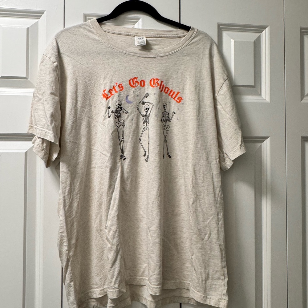 PINK Victoria's Secret Cream Graphic Tee